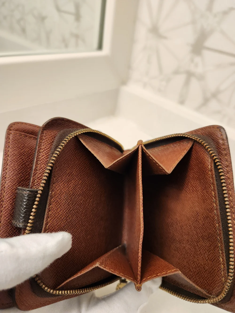 Louis Vuitton Monogram Canvas Zip Compact Wallet With Dustbag